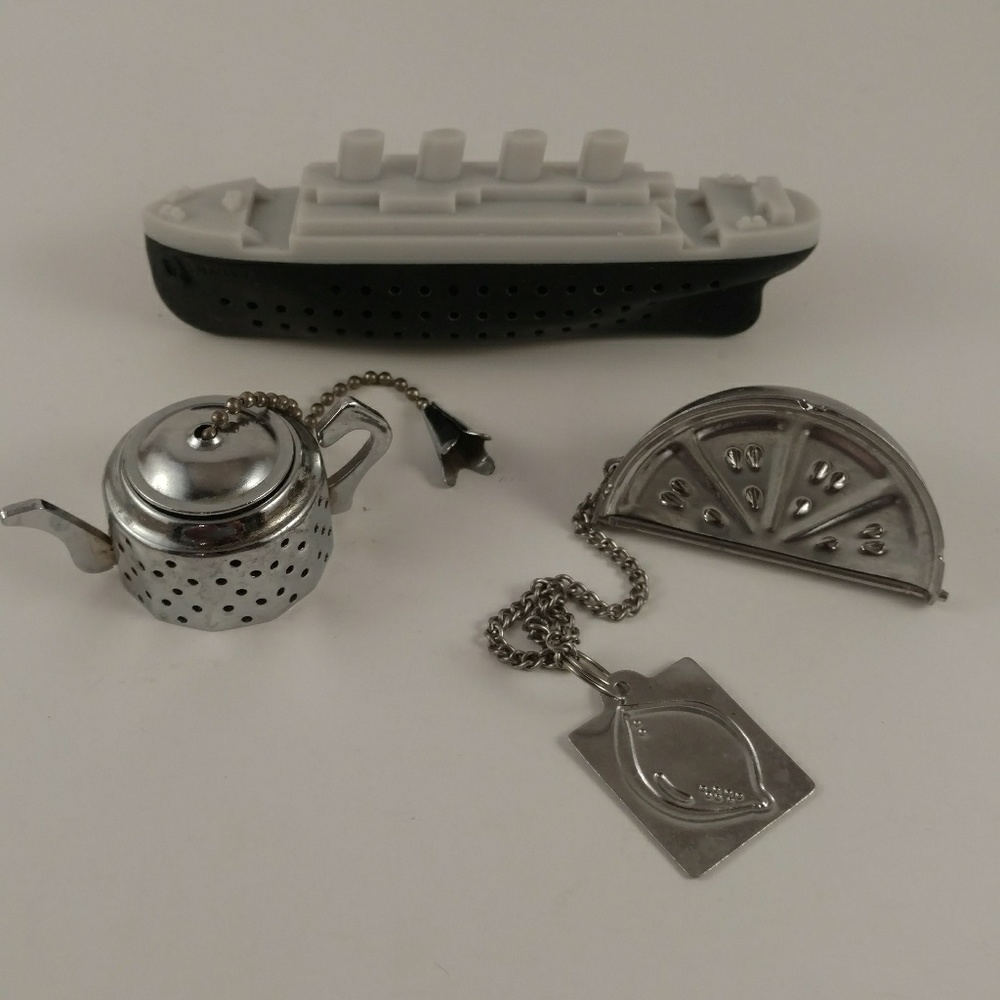 Set of 3 Tea Strainer's New